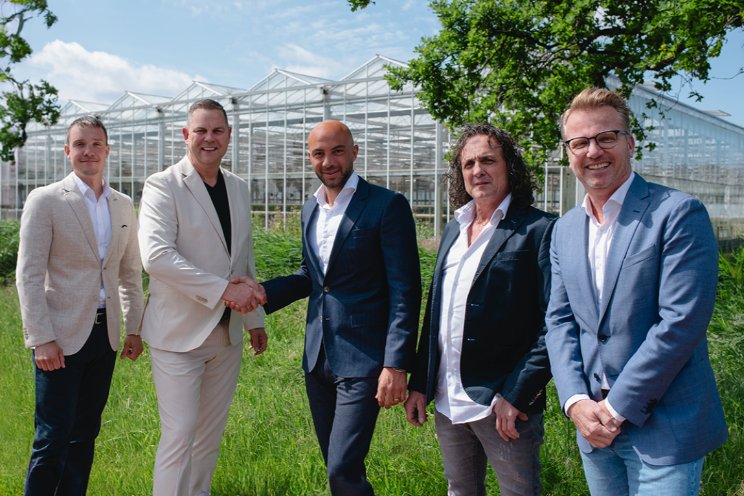 Home of People neemt Efficient at Work over Home of People neemt Efficient at Work over